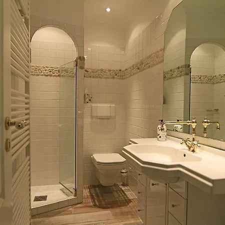 Lueuev-hooge-whg-26 Apartamento